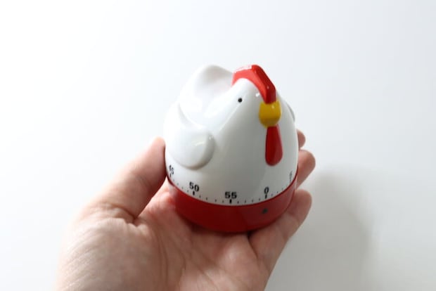 ダイソー アナログキッチンタイマー(ニワトリ) サイズ感 ダイソー アナログキッチンタイマー(ニワトリ) サイズ感