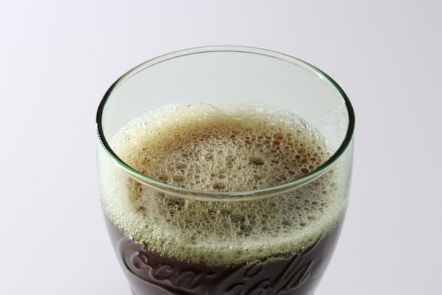 ダイソー ジェニュイングラス(コカ・コーラ、SSCF) ダイソーの口当たりが良いジェニュイングラス(コカ・コーラ、SSCF)