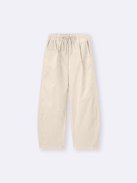 GUのコーデュロイバレルレッグイージーパンツ