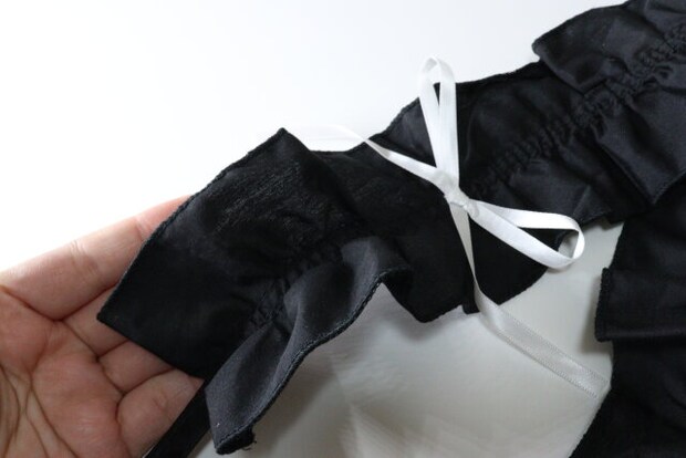 ダイソー ショルダーストラップ(くしゅくしゅリボン、シート付き) ダイソーのボリュームたっぷりなショルダーストラップ(くしゅくしゅリボン、シート付き)