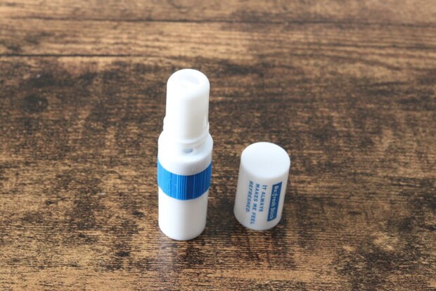 セリア リフレッシュスティック セリアのリフレッシュスティックの上部のフィルター付きスティック