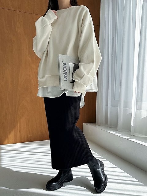 スウェット×スカート コーデ スウェット×スカートコーデ3