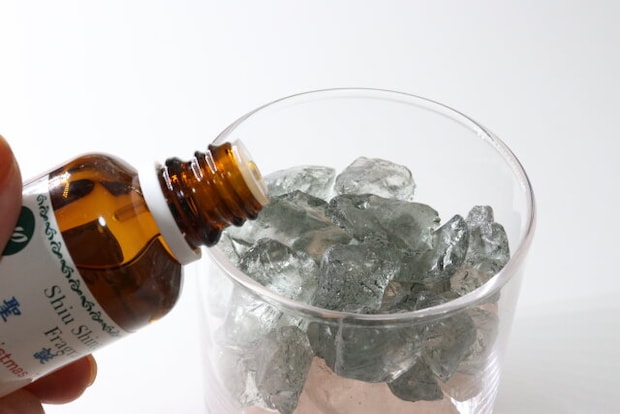 インテリアガラスストーン　アロマ