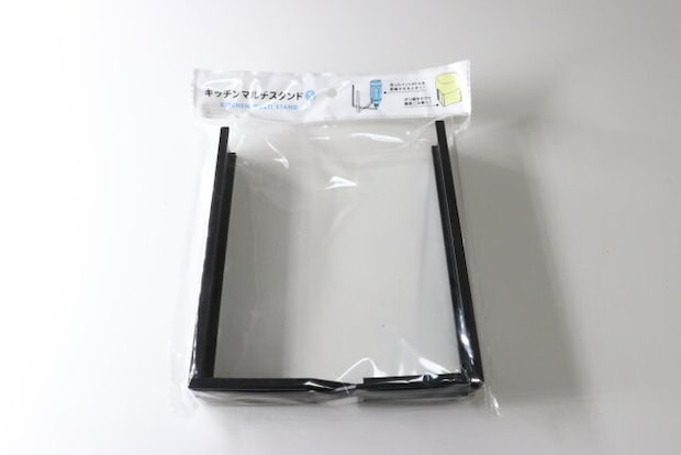 ダイソーのキッチンマルチスタンド（S）のパッケージ