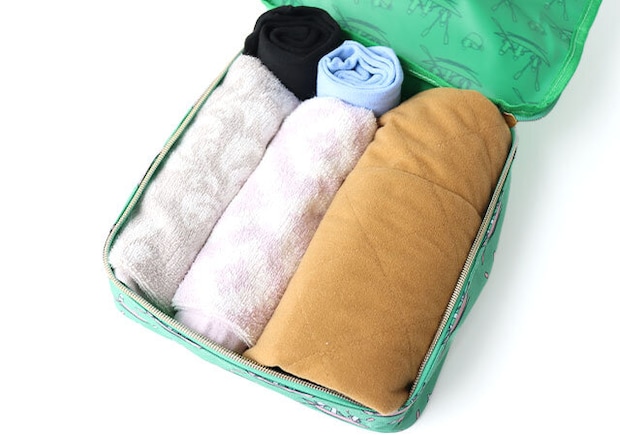 宝島社雑誌付録ＧＬＯＷ2026年1・2月合併号のムーミン収納マルチポーチ5