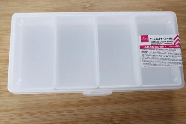 ダイソー ケースandケース(4分割) パッケージ ダイソー ケースandケース(4分割) パッケージ