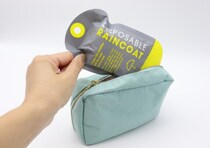 セリアのこれバッグに入れとくと安心だよ！いざって時にあると助かる！コンパクトな便利グッズ