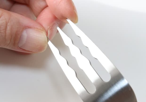 「1本でうまく巻き取れて感動」100均の変わったフォークが優秀だった