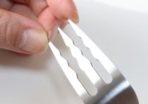 「1本でうまく巻き取れて感動」100均の変わったフォークが優秀だった