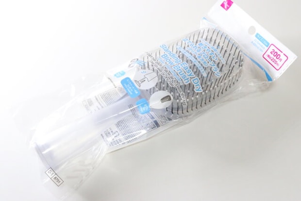 立てられる乾きやすいブローブラシ ヘアブラシ 立てられる乾きやすいブローブラシ ヘアブラシ