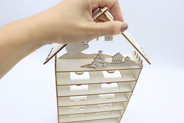 ウッドアドベントカレンダーキット（ハウス型）　屋根部分