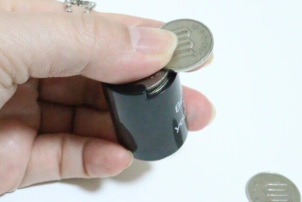 ダイソー　100円玉専用コインケース モノクロ