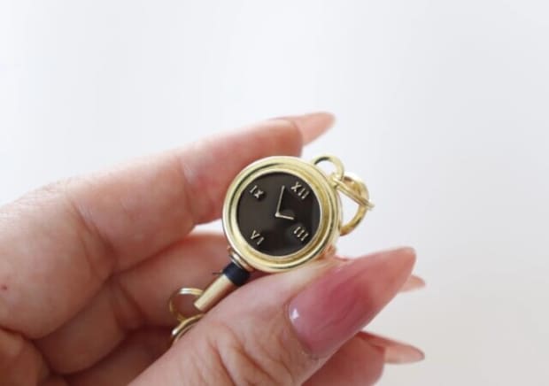 コレつけとくと便利だよ～！実はある機能付き！快適性が爆上がりする100均キーホルダー