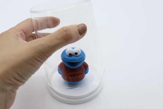 ダイソー　円柱型ディスプレイボックス（B）　使用例　フィギュア