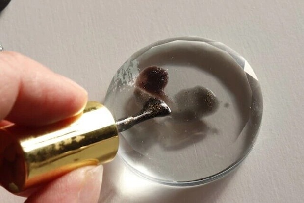 ダイソー　ガラスジェルネイルパレット