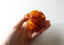 難しいのそこかいっ！むしろ大人が挑戦したい220円玩具
