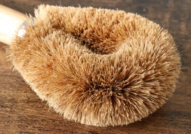 「結局コレに帰ってきちゃう!」1つでいろいろ使える100均お掃除グッズ