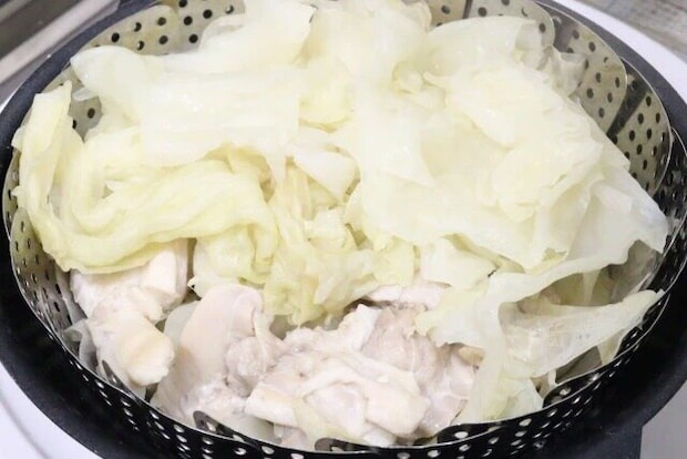 ダイソー　ステンレス折りたたみ蒸し器（23.5cm）