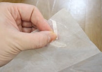 もっと早く買えばよかった！ぺたっと貼るだけで掃除の手間が激減！家事が楽になる100均シート