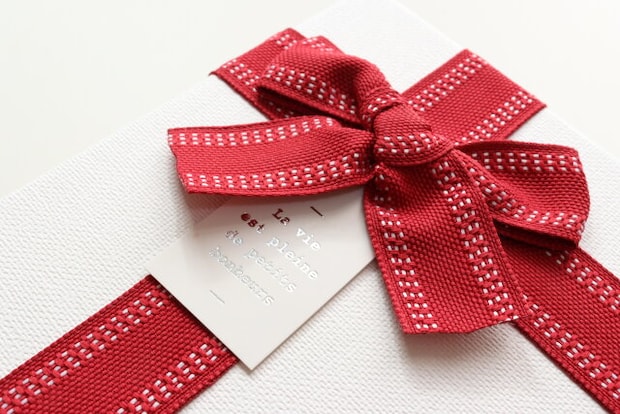 リボン長方形ギフトボックス（3サイズ）　デザイン