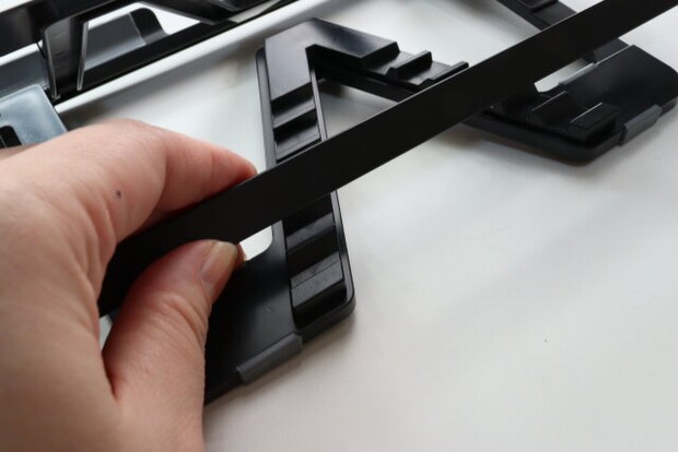 6段階調節タブレットスタンド　角度調節