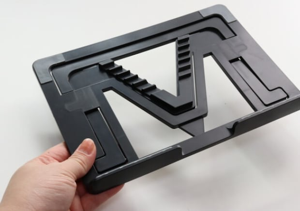 500円を覚悟…と思ったら300円で腰抜かした！コスパ抜群な高機能スタンド