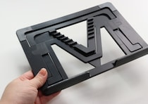 500円を覚悟…と思ったら300円で腰抜かした！コスパ抜群な高機能スタンド