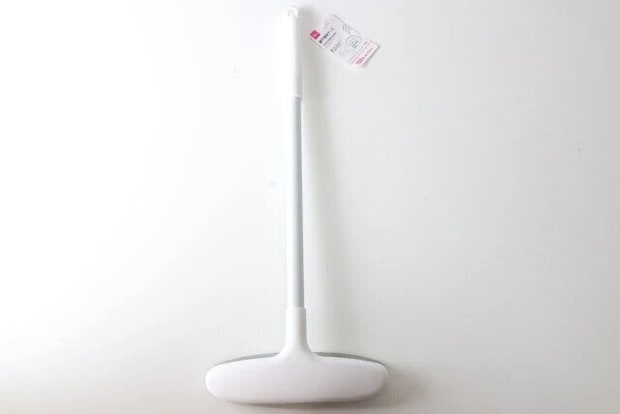 ダイソー　網戸掃除グッズ　パッケージ