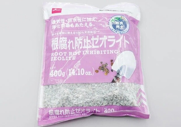 ダイソー　根腐れ防止ゼオライト　パッケージ