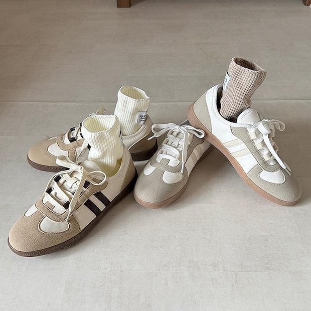 しまむらちょこびスニーカー