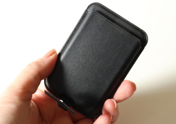 ダイソーで400円…悩んだけど買ってよかった！これでもう失くさない！アレ専用のカードケース