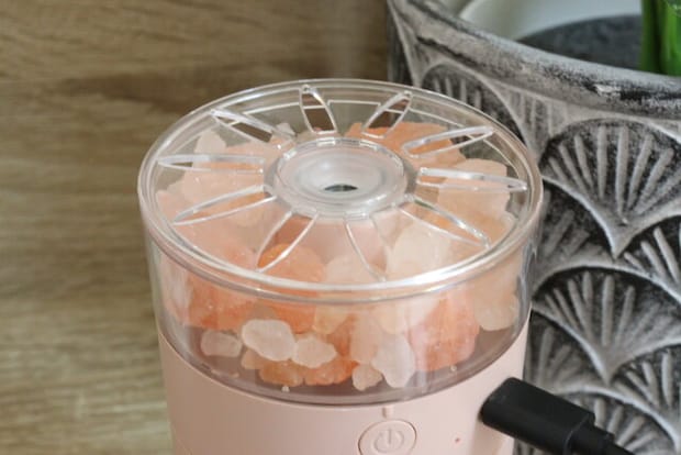 USB式加湿器（アロマストーン）　形状