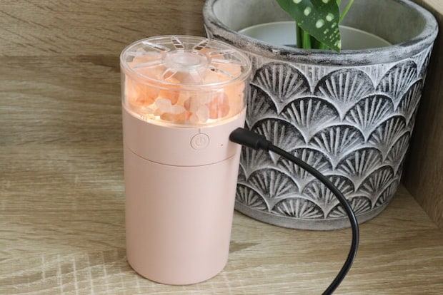 USB式加湿器（アロマストーン）　使用例