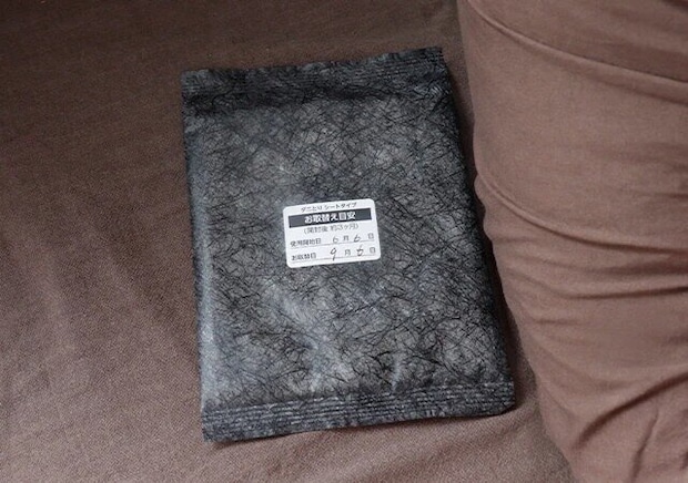 ダイソー ダニとり(シートタイプ) ダイソー ダニとり(シートタイプ)