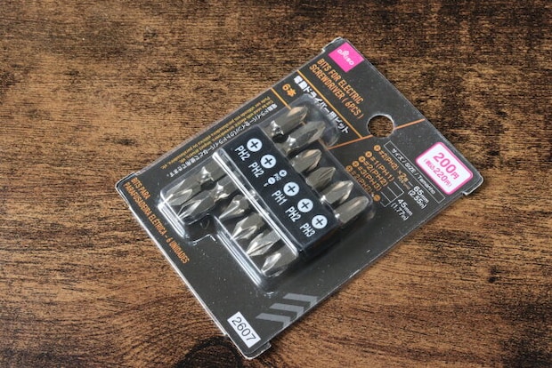 ダイソー 電動ドライバービット(6本) ダイソーの電動ドライバービット(6本)のビジュアル