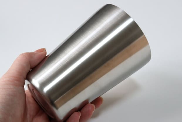 ダイソーの真空2重ステンレスタンブラー（コンビニアイスコーヒーカップ対応）のビジュアル