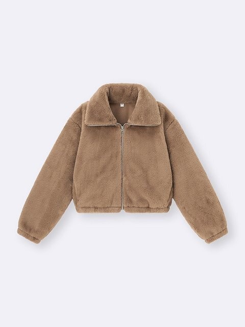 GUのフラッフィーブルゾン