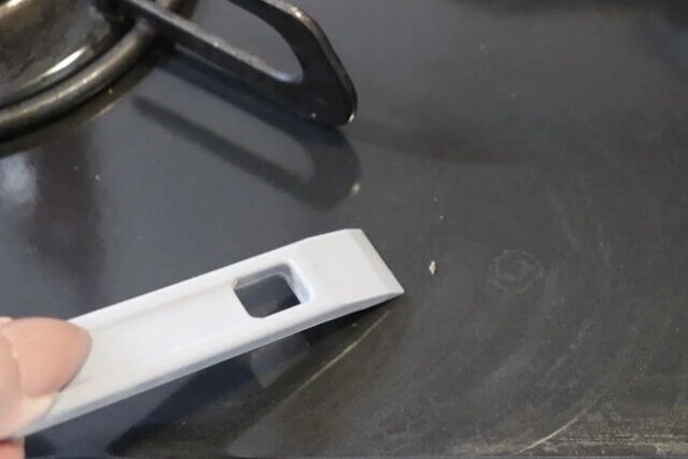 ダイソー　3WAY L型ヘラ（落ち落ちV）