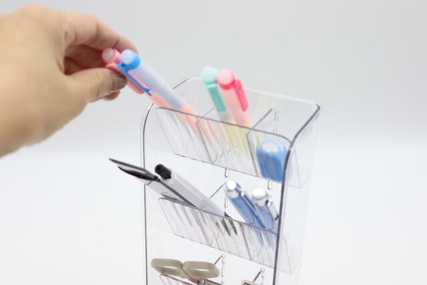 高さ調節できるペンスタンド　取り出しやすい