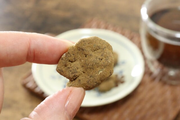 ダイソー　JAPANESE TEA & NUTS くるみとほうじ茶　おすすめおやつ