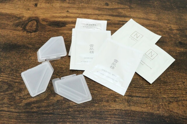 セリア サンプルコスメクリップ3P C セリアのサンプルコスメ用のクリップ