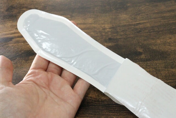 貼るカイロ(足裏用、1足組) 粘着 貼るカイロ(足裏用、1足組) 粘着