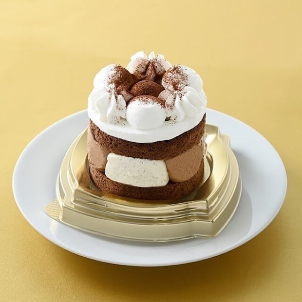 ファミリーマート チョコレートバニラケーキ ファミリーマートのチョコレートバニラケーキのビジュアル