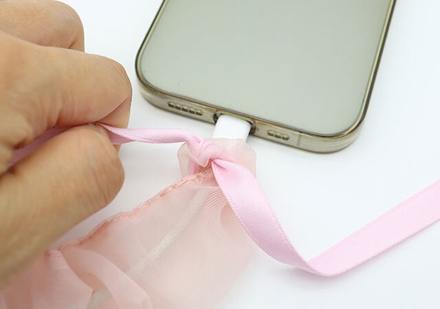 セリア コードソックス シフォン セリアのコードソックス シフォンのリボンを結んでアクセントに