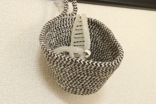 ロープ収納(お皿型) ダイソー 収納例 ロープ収納(お皿型) ダイソー 収納例 壁掛け