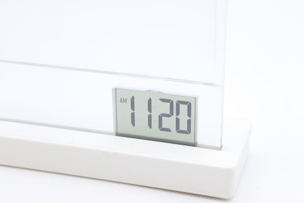 フォトフレームデジタル時計　デザイン