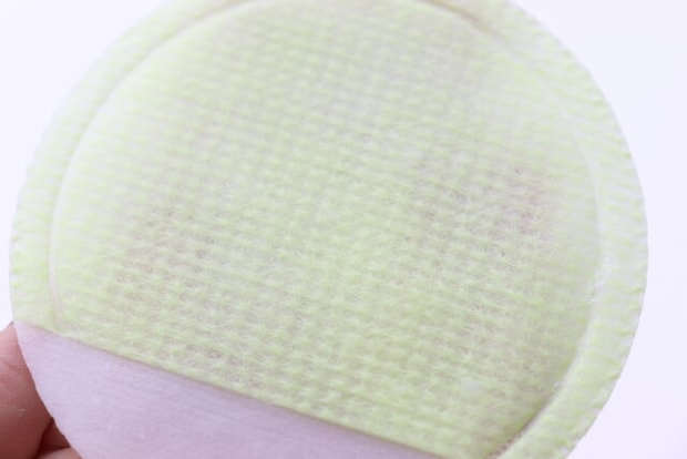 ワンステップピーリングパッド　素材感