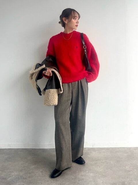 最旬こなれコーデ 2025冬大人女性赤ニット最旬こなれコーデ