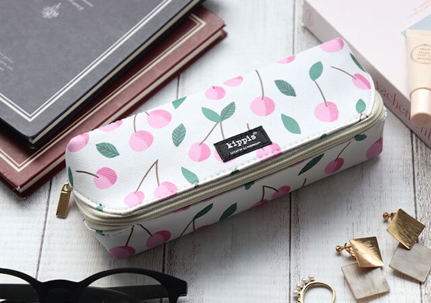 kippis[キッピス]メガネ・アクセサリー・コスメetc.コンパクトだけどたっぷり入る！収納上手なマルチケース