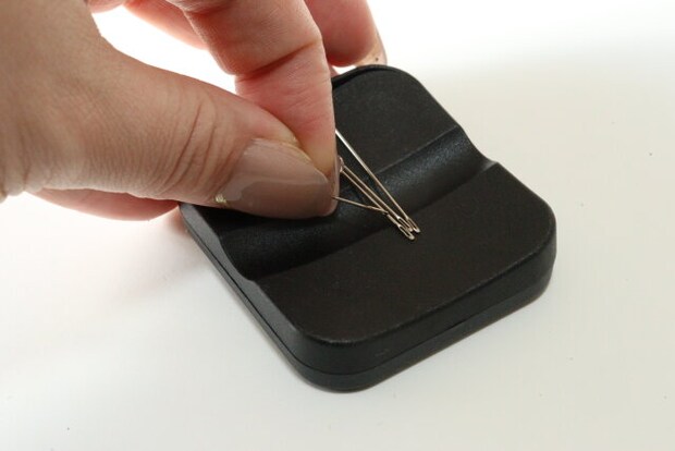 マグネットピンキーパー　ダイソー　溝